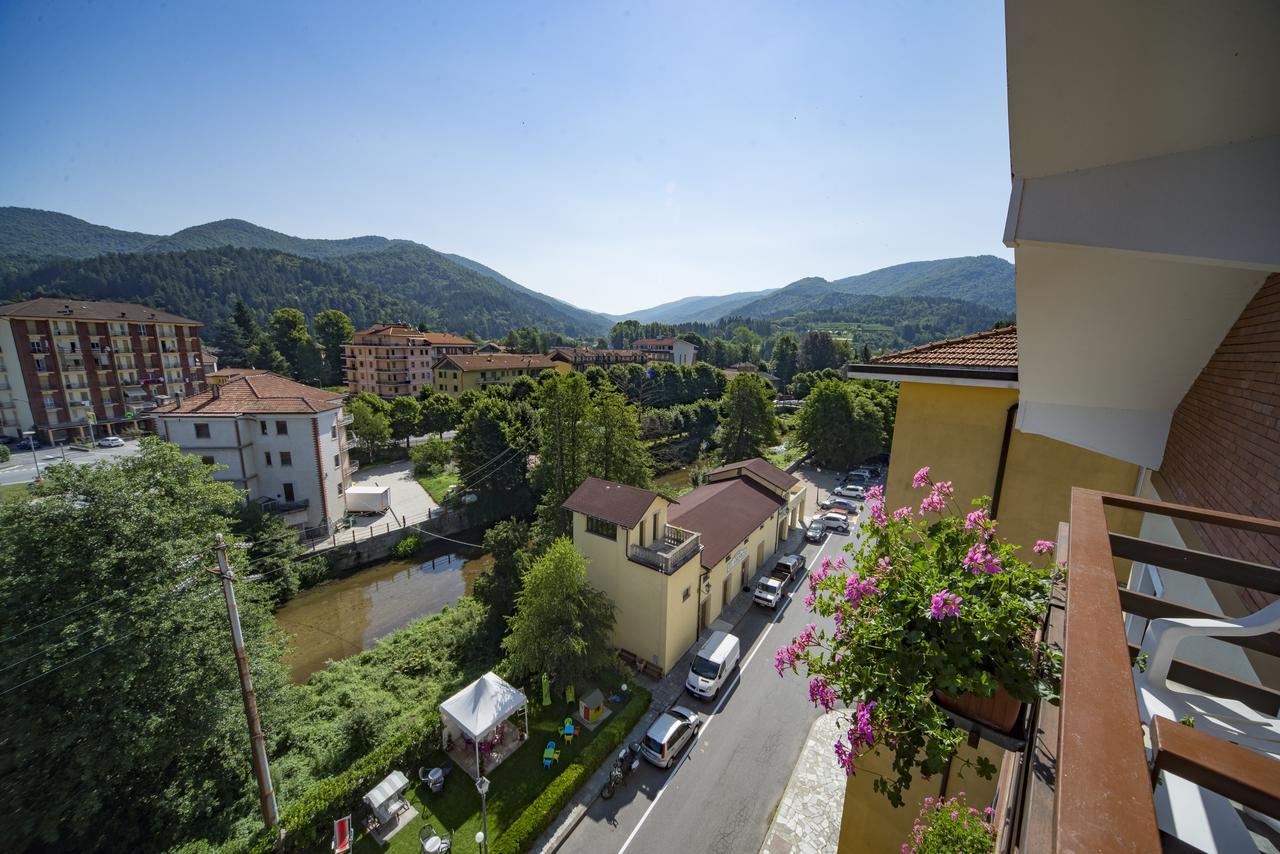 Miramonti Hotel Calizzano Exterior foto