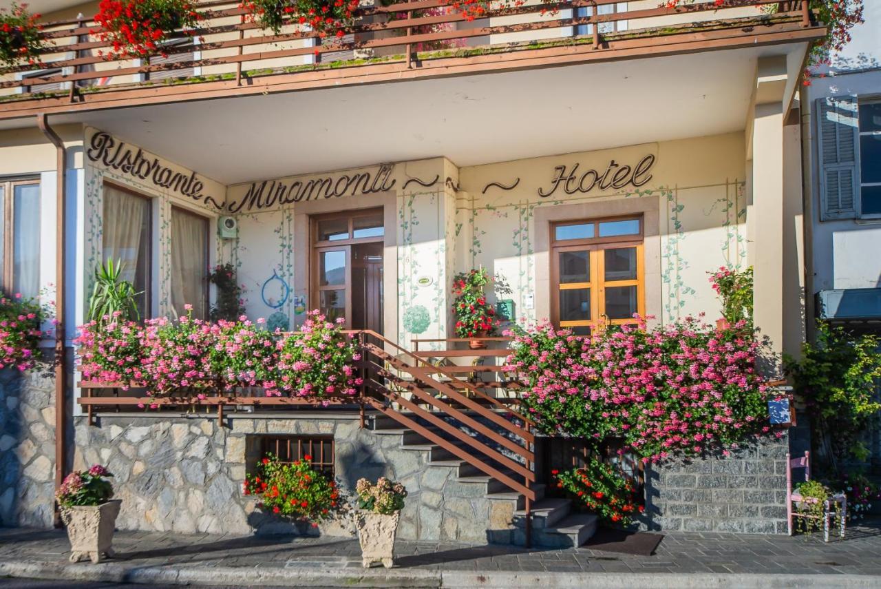 Miramonti Hotel Calizzano Exterior foto
